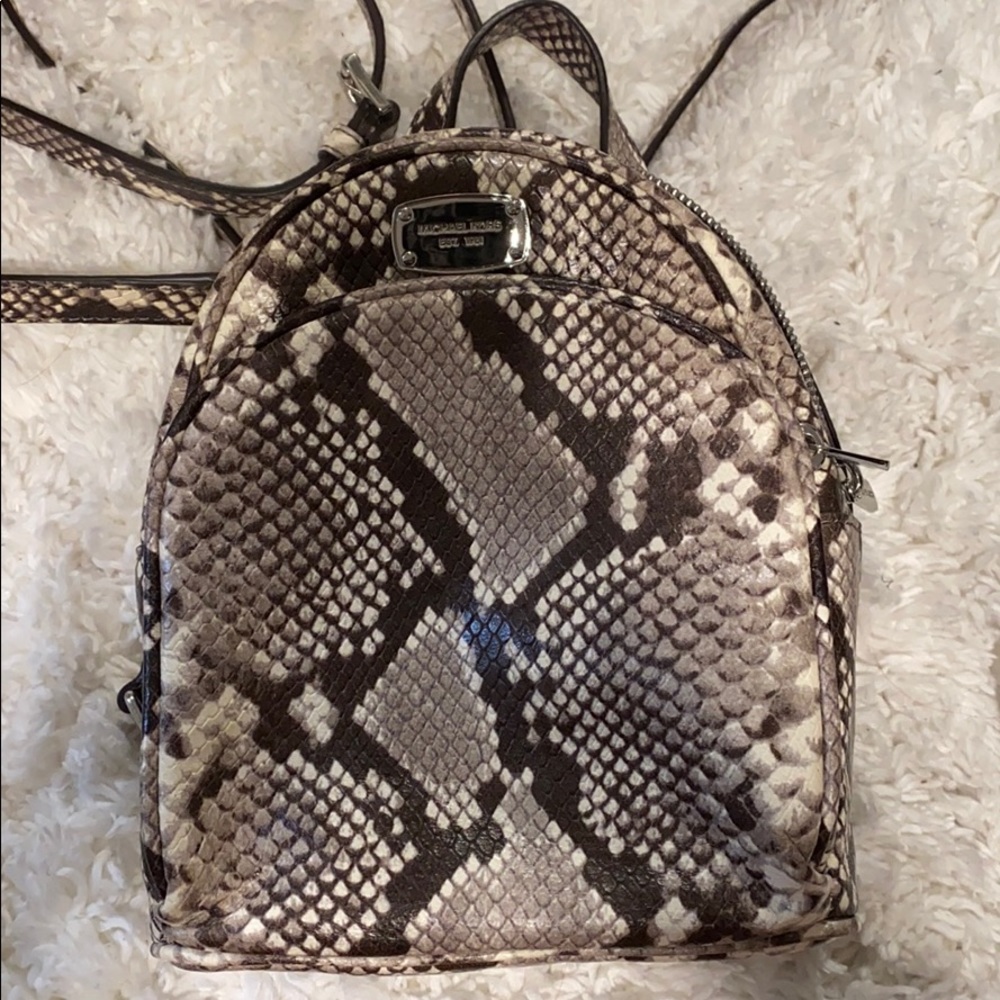 Michael Kors mini bookbag